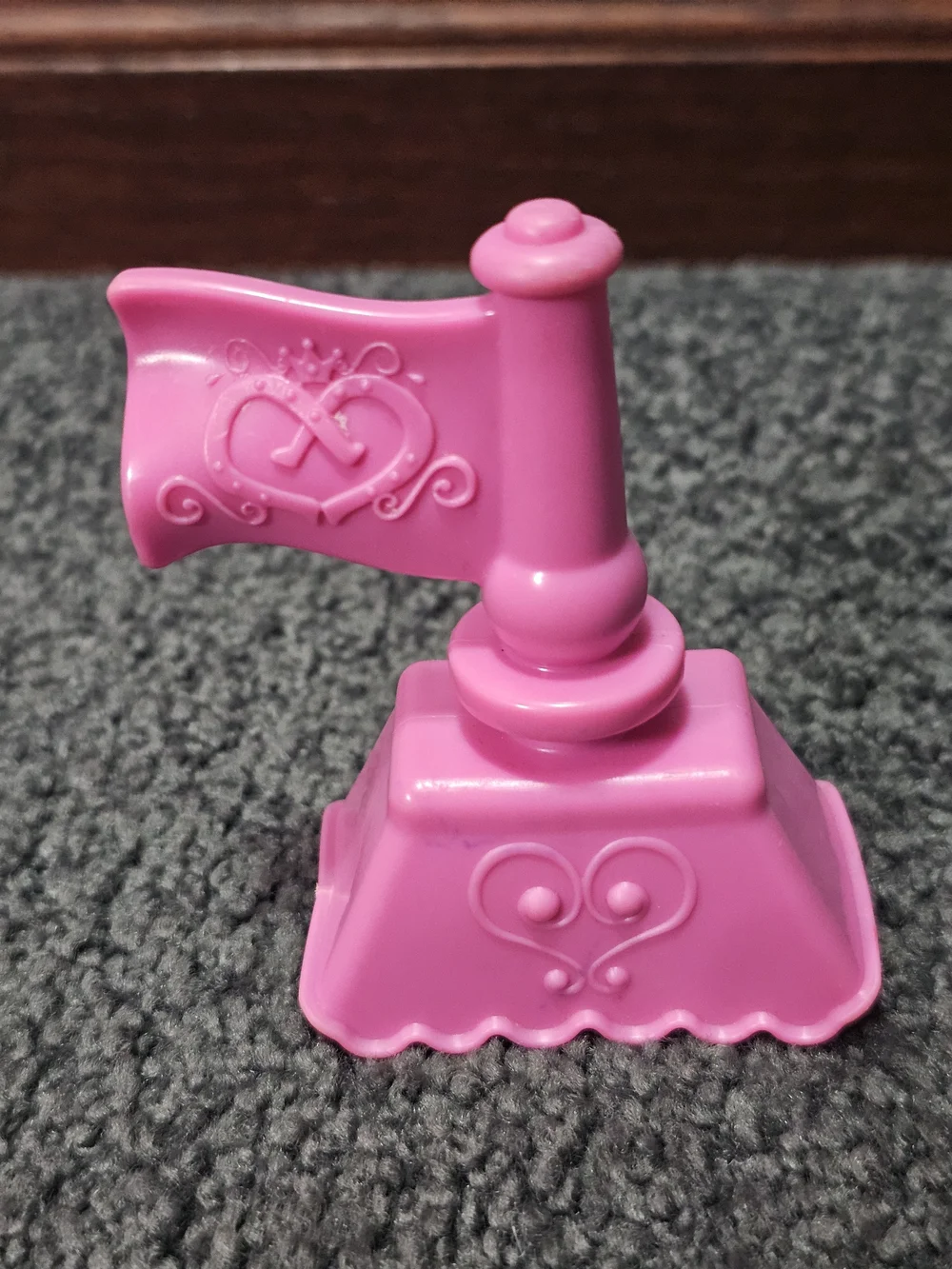 Fisher-Price Disney Princess Klip Klop Stable Castle Flag Pink HTF